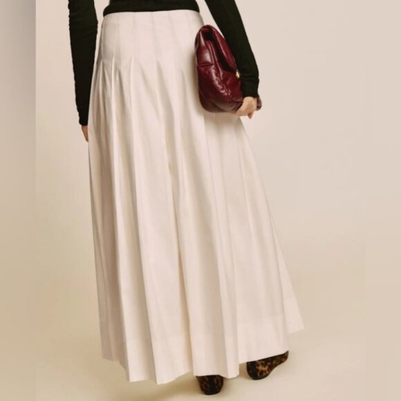 NEW Reformation Zinnia Low Waist Skirt in White | size 2 - Picture 3 of 13